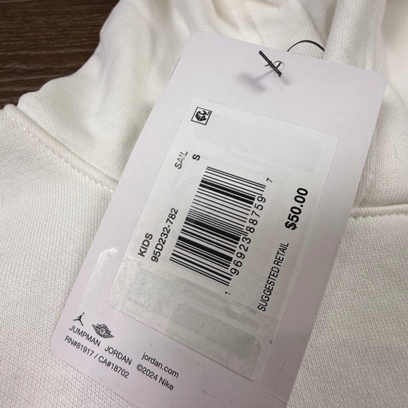 Jordan Youth Colorblock Hoodie NWT Sz S Tan/Cream, Basketball Back to School - Picture 3 of 12